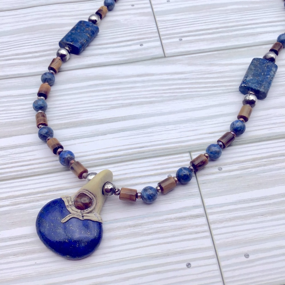 Unique Beautiful Lapis Lazuli and Tiger’s Eye Stone Necklace Estate Jewelry